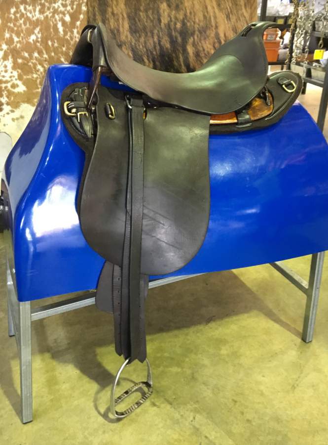 WW1 Military Saddle Restoration